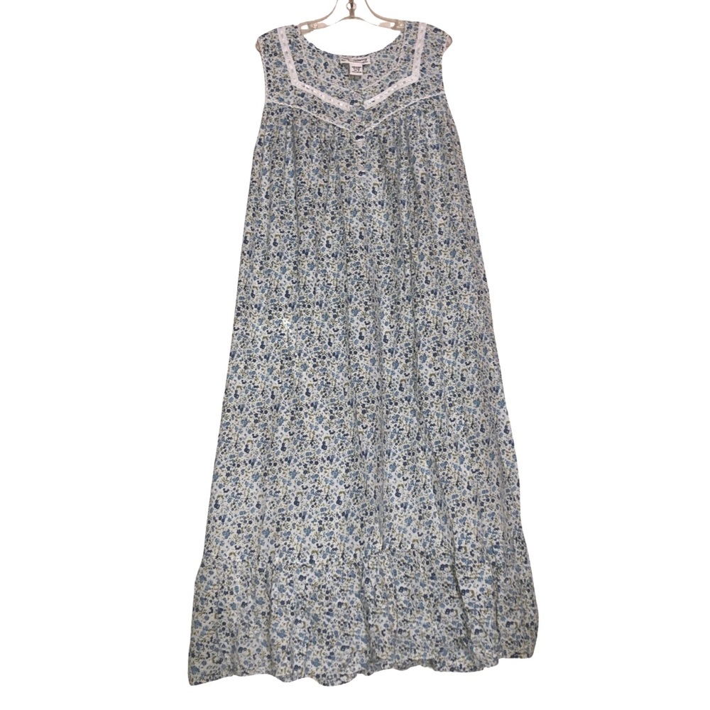 Blue and Cream Vintage Expressions Dress Size Sm NWOT